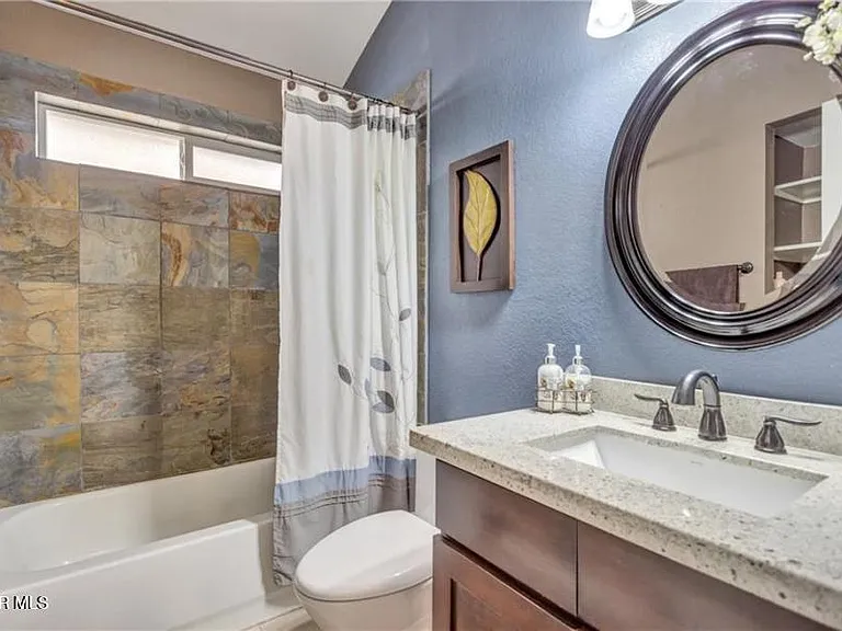 7067 Crown Ridge Dr — Photo 8