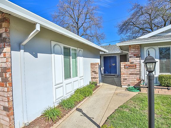 4th image of 5044 Waterbury Way
