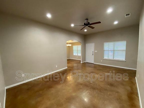 3rd image of 1209 N Blair St