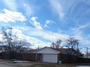 721 N 18th St, Memphis, TX 79245