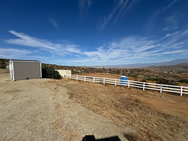 22881 Arrow Rd — Photo 40