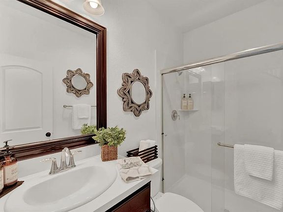 3rd image of 230 Water Lily Cir