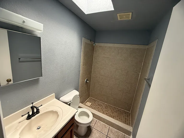 12005 Belfry Park Dr — Photo 14