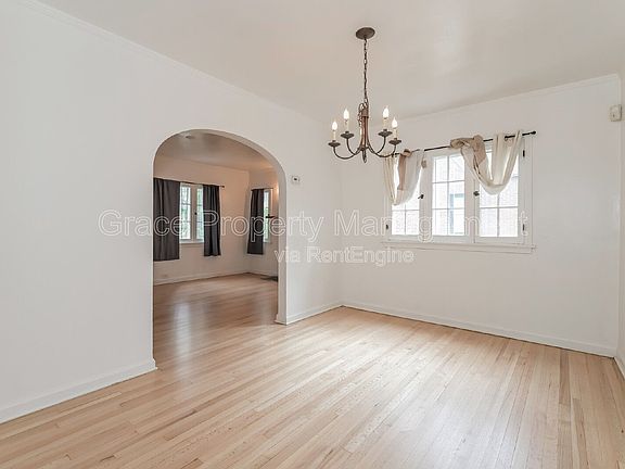 5th image of 4818 E 18th Ave