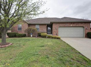 1101 W Broad St, Republic, MO 65738