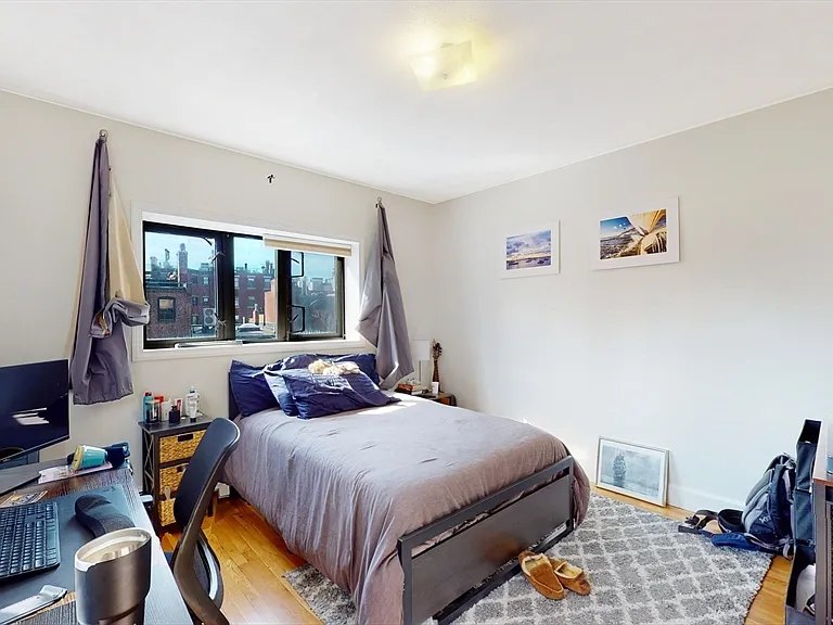 513 Beacon St #10 — Photo 5