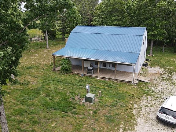 3rd image of 171 County Road 5045