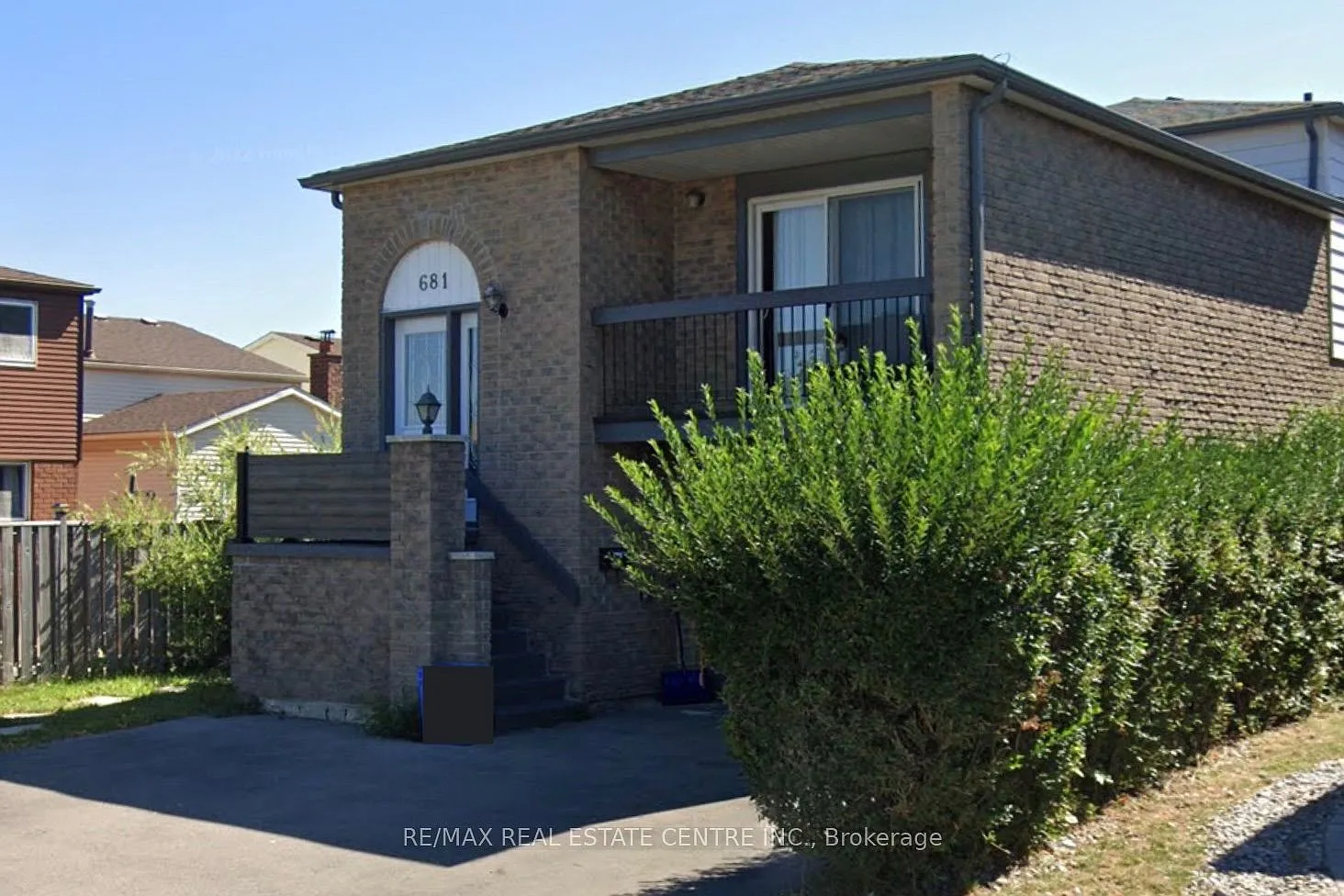 3 bed, $2,350 — Photo 2