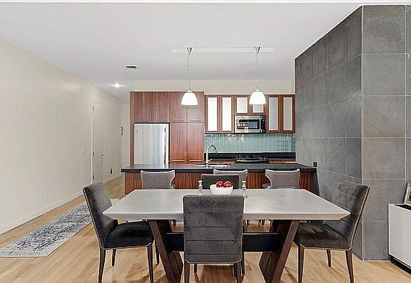 3rd image of 59 John St APT 7F