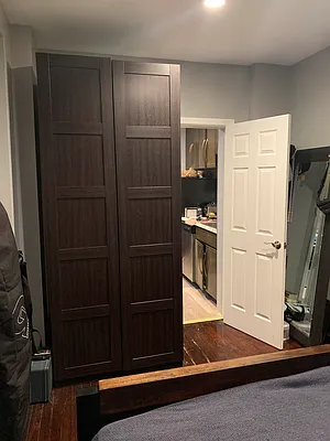 Rented by Bond New York | media 27