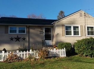 591 Pond St, Weymouth, MA 02190