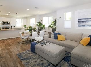 14866 Nordhoff St, Panorama City, CA 91402