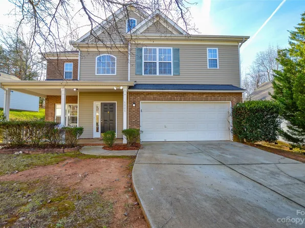 6008 Timbertop Ln, Charlotte, NC 28215