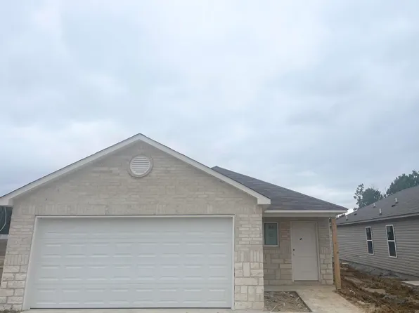 8113 Donna Dr, Maumelle, AR 72113