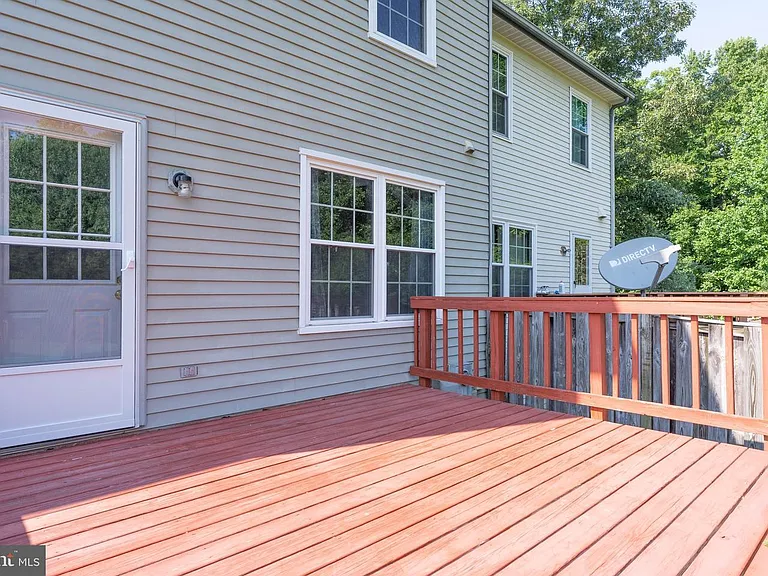 4683 Joanna Ct — Photo 34