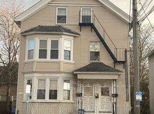 453-455 Central Ave UNIT 2, Pawtucket, RI 02861