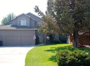 1905 SE Gardenia Ct, Bend, OR 97702