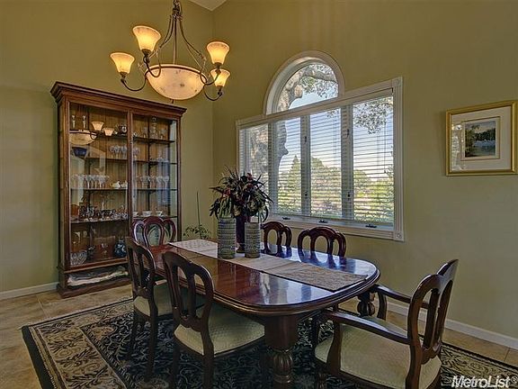 2nd image of 4132 Alta Sierra Way