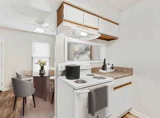 Dominion Pines Apartments, Chesapeake, VA 23320