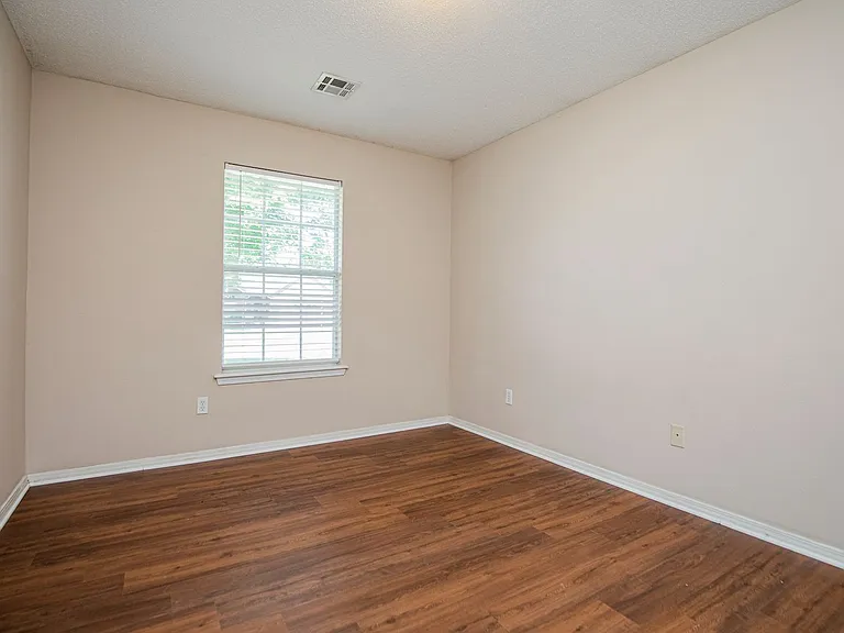 3909 SW Cherry Rd — Photo 16