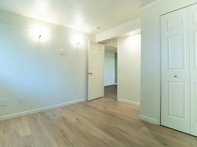 4220 Greenbriar Blvd — Photo 36