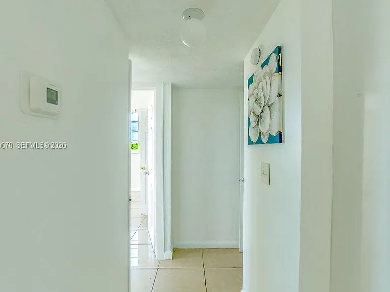 1990 Marseille Dr #402 — Photo 20