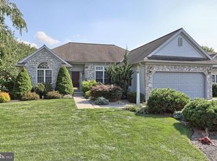 430 Little Pond Ln #L-0114, Lebanon, PA 17042