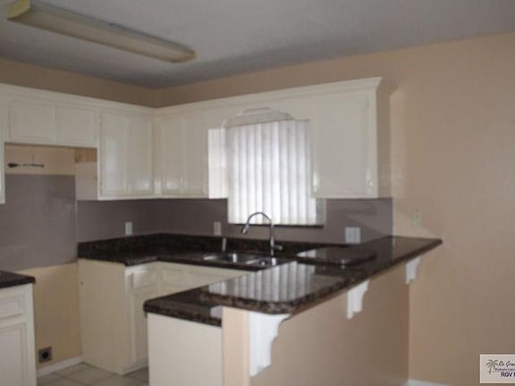 2nd image of 6606 Frontera St