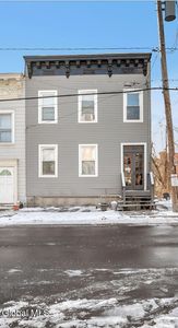 126 4th Avenue, Albany, NY, 12202