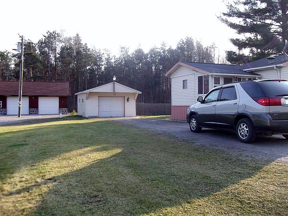  Yard goes back to telepole