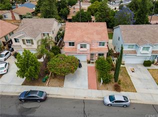 33133 Shoreline Dr, Lake Elsinore, CA 92530