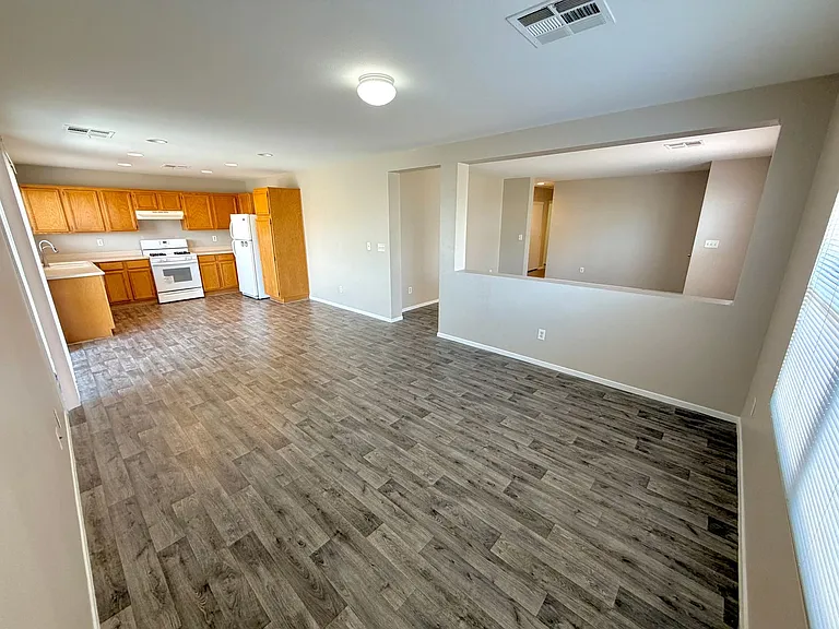 5712 Viberti Ct — Photo 7