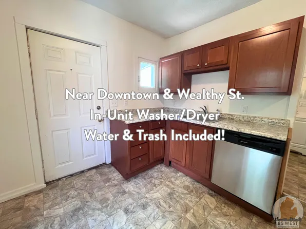1046 Lafayette Ave SE #2, Grand Rapids, MI 49507