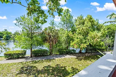 2 bed, 948 sqft, $2,650 — Photo 4