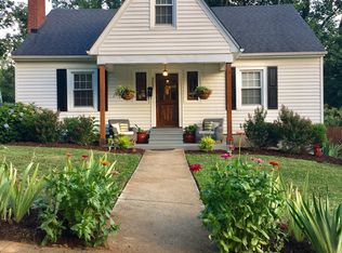 509 Oakridge Blvd, Lynchburg, VA 24502