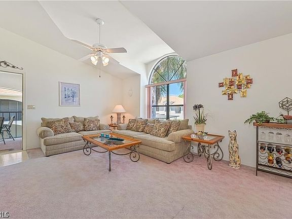 5th image of 13205 Whitehaven Ln APT 1605