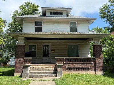 541 W Grove St, Bloomington, IL, 61701