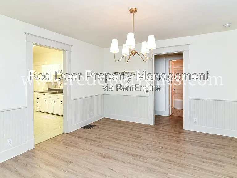 1028 N Kealing Ave — Photo 8