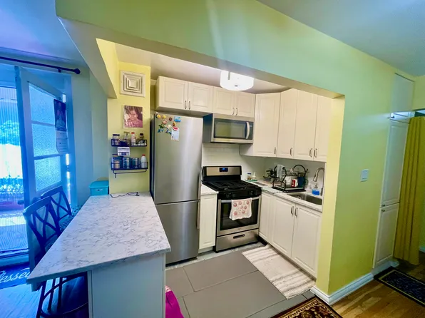 94-11 59th Avenue image 16 of 24