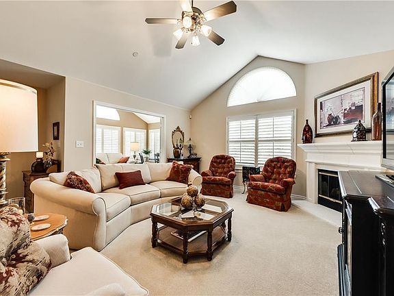 4th image of 2601 Marsh Ln Unit 52