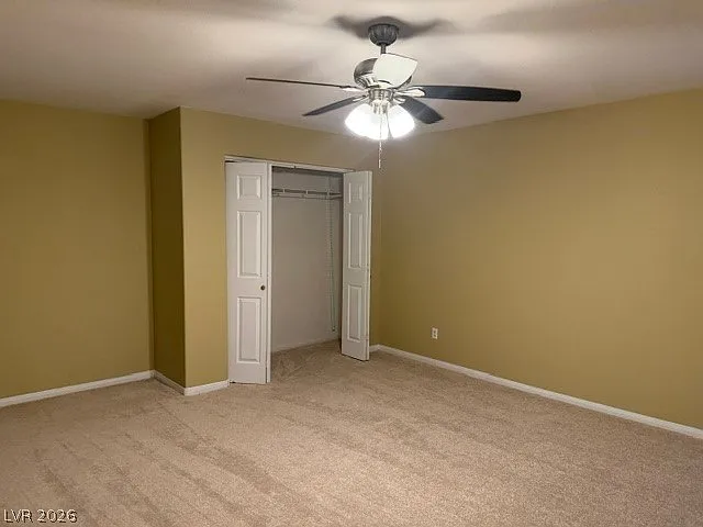 8640 Castle Hill Ave — Photo 35