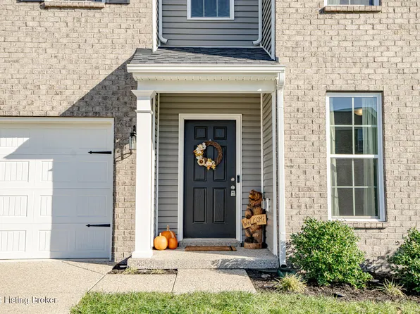 11925 Parkside Vista Ln, Louisville, KY 40229