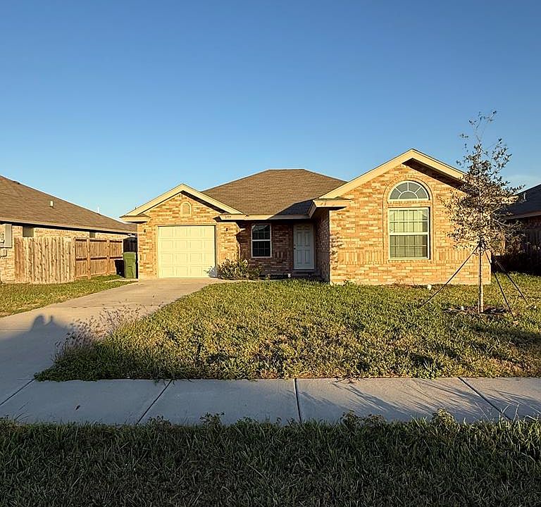 1st image of 3797 Ridge Trl