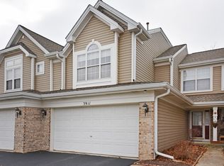 3911 Garnette Ct #3911, Naperville, IL 60564