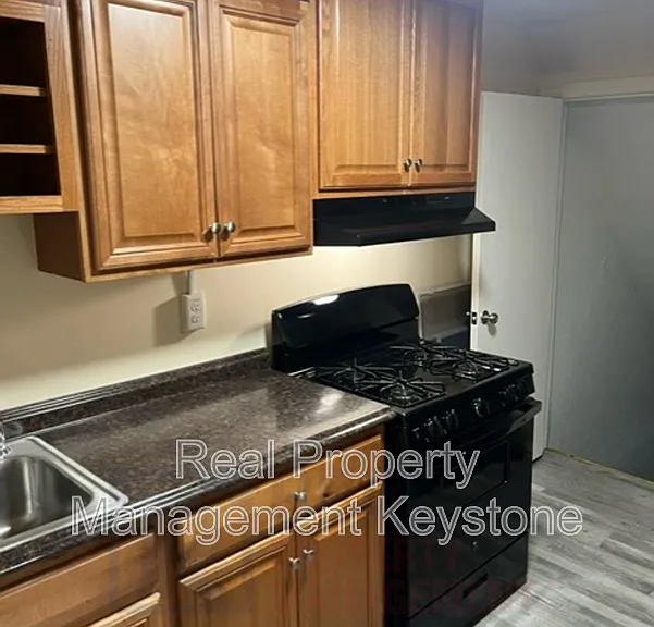 307 Greenlee Rd — Photo 9