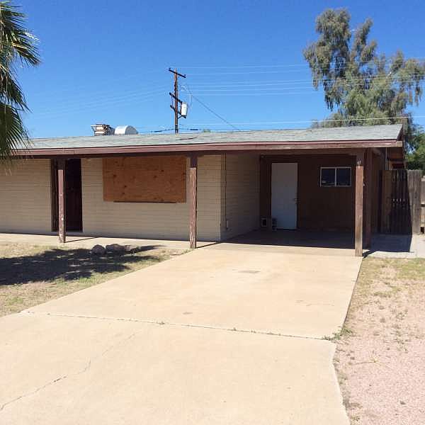 1st image of 9124 E Vine Ave