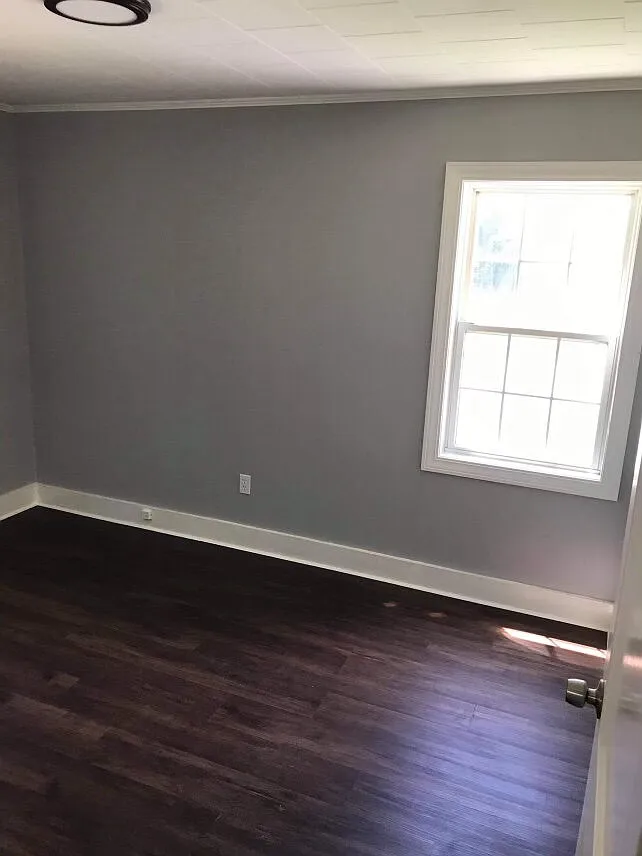 2 bed, 1.0 bath, $800 — Photo 4