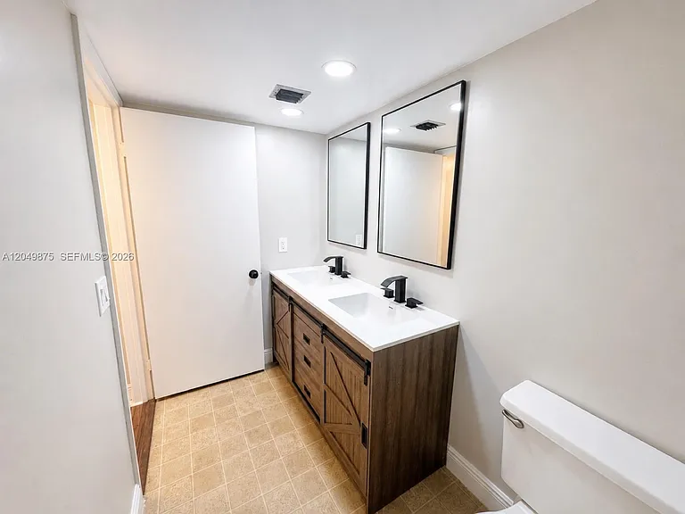 5612 Rock Island Rd #144 — Photo 39