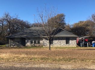 140 Beaver Creek Dr, Waxahachie, TX 75165