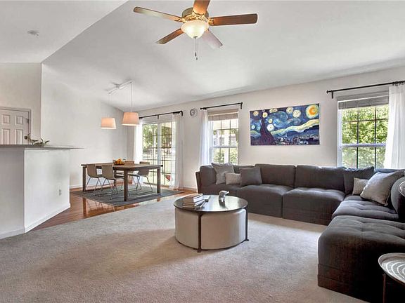5th image of 12010 Maryland Manor Dr